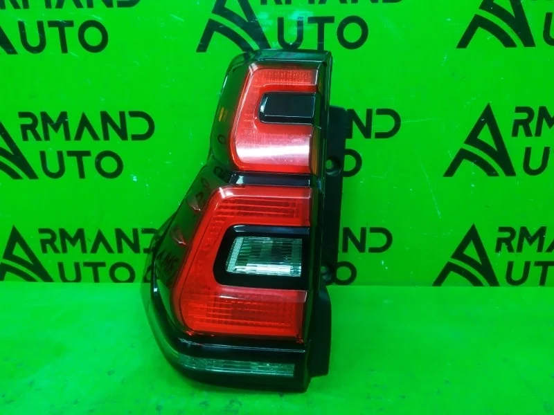 Фонарь TOYOTA LAND CRUISER PRADO 2017 150