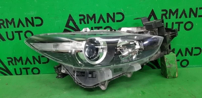 Фара MAZDA 3 2016-2018 BM