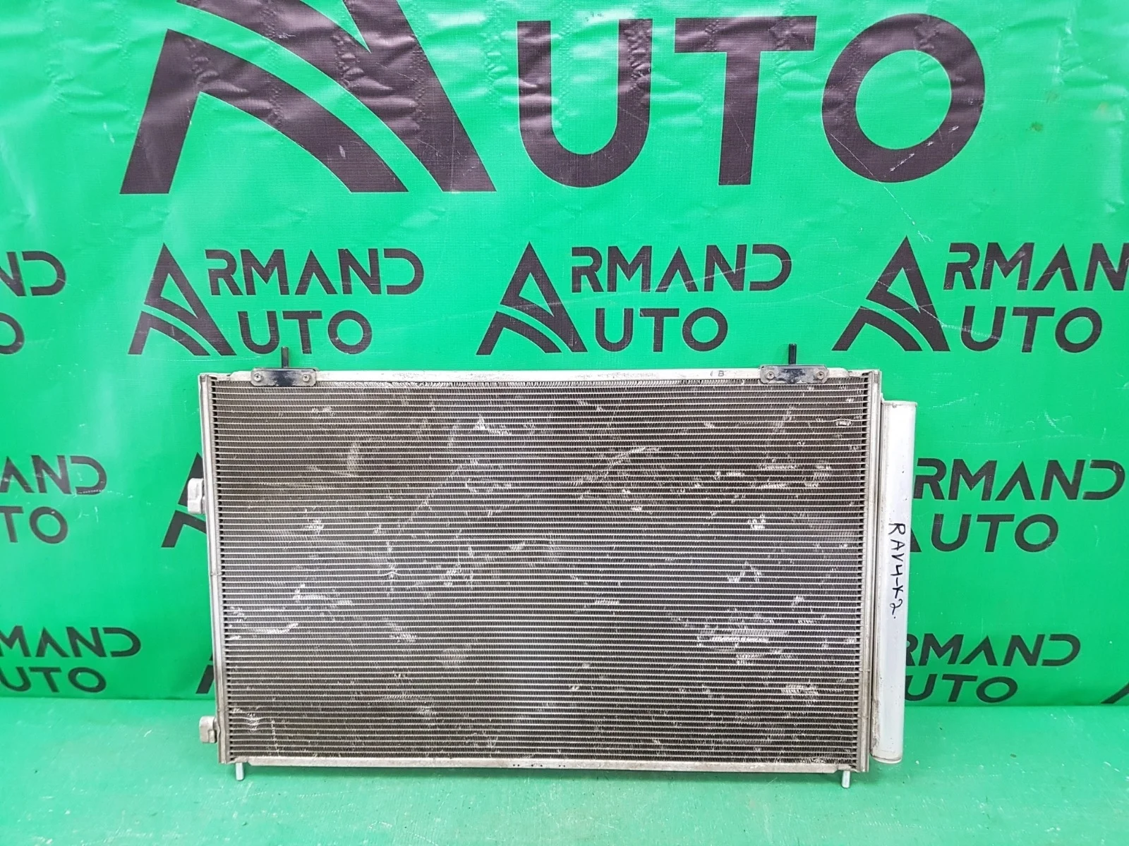 Радиатор кондиционера TOYOTA RAV4 2012-2019 CA40