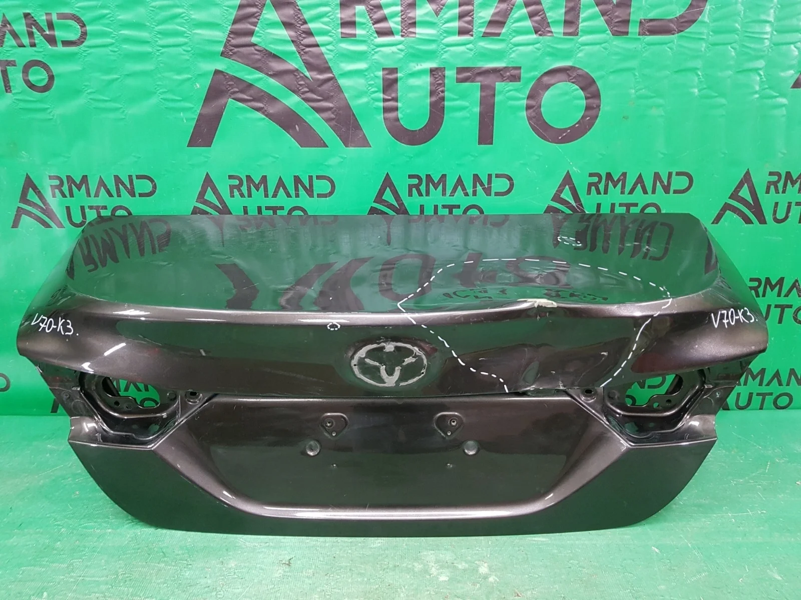 Крышка багажника TOYOTA CAMRY 2017-нв 8 XV70