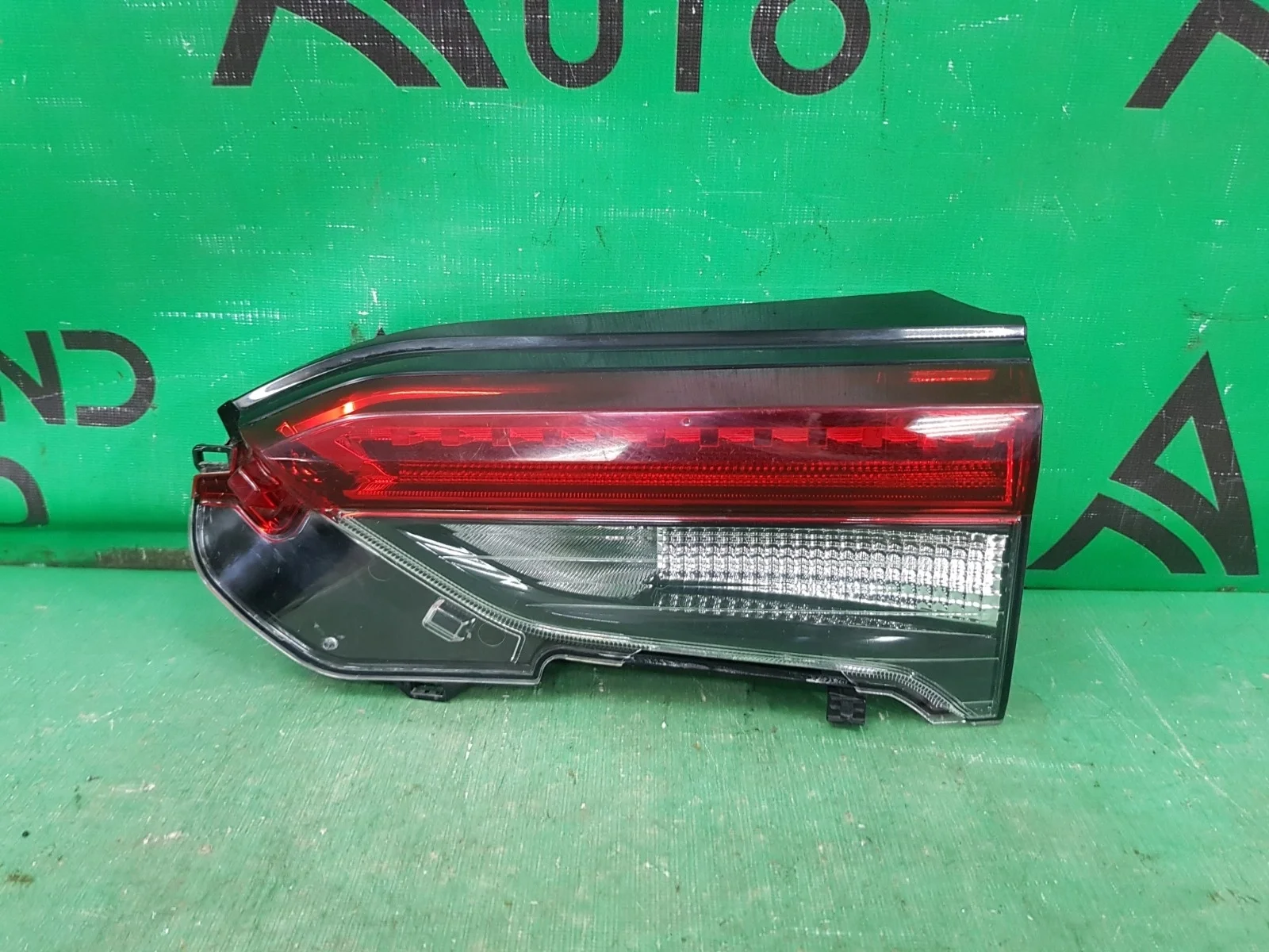 Фонарь внутренний TOYOTA RAV4 2018 XA50