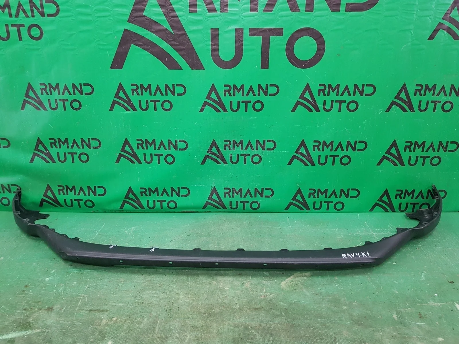 Юбка бампера TOYOTA RAV4 2015-2019 CA40