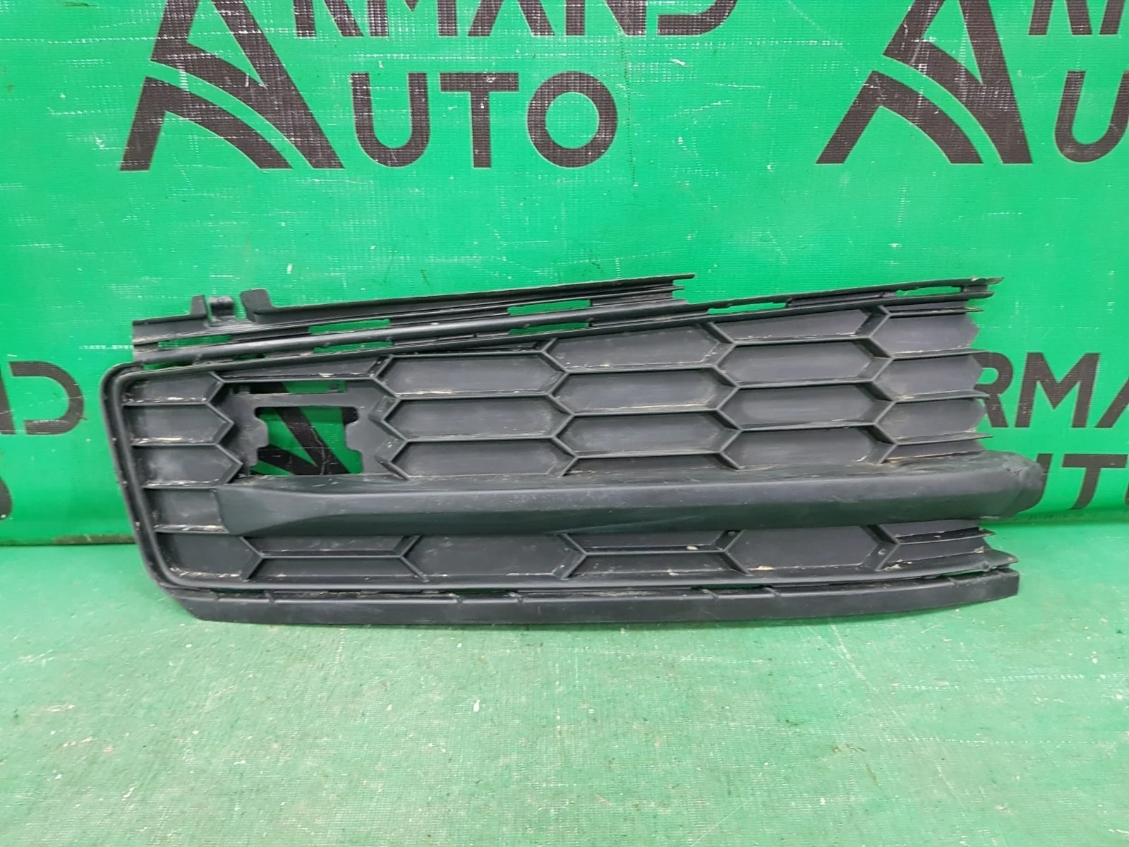 Решетка бампера SKODA KODIAQ 2016-2022