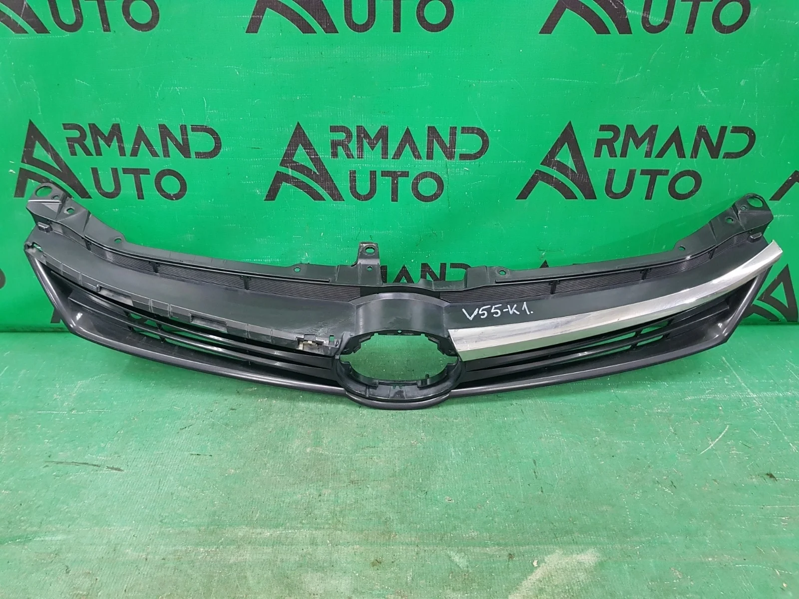 Решетка радиатора TOYOTA CAMRY 2014-2017 XV50