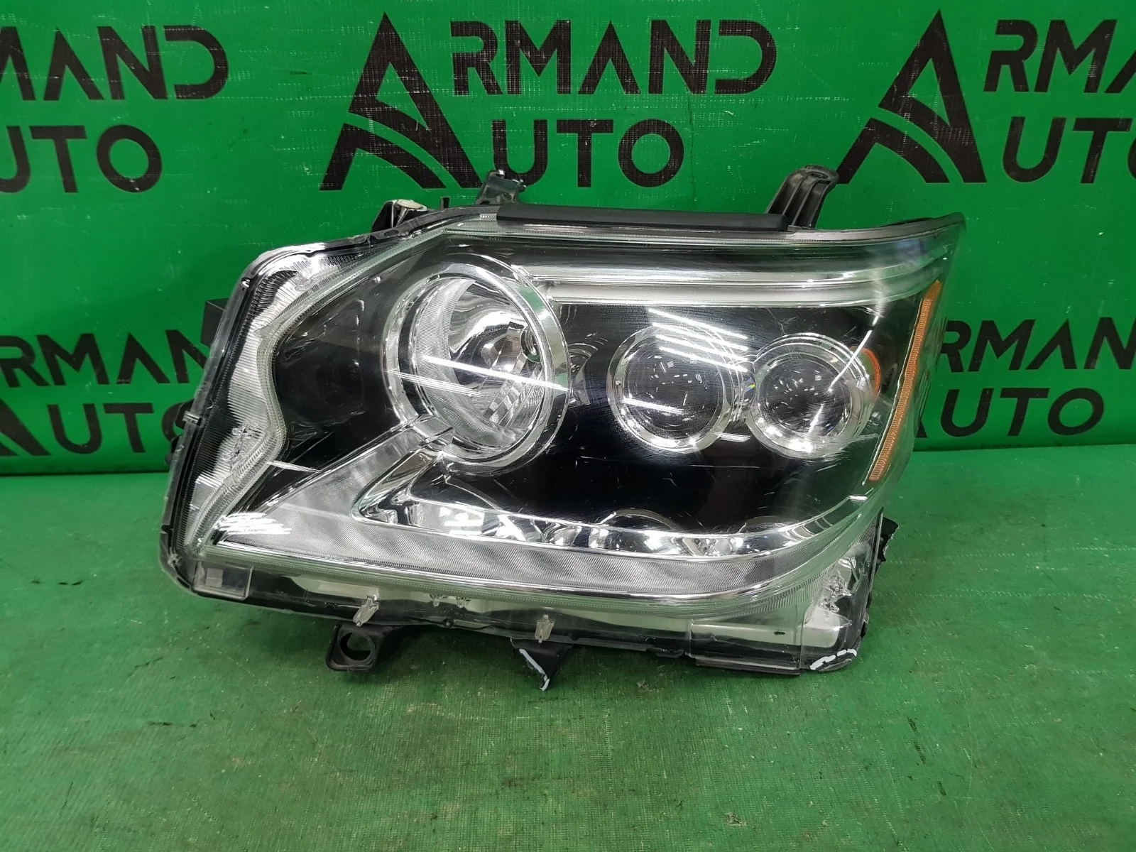 Фара LEXUS GX 2013-2019 URJ150