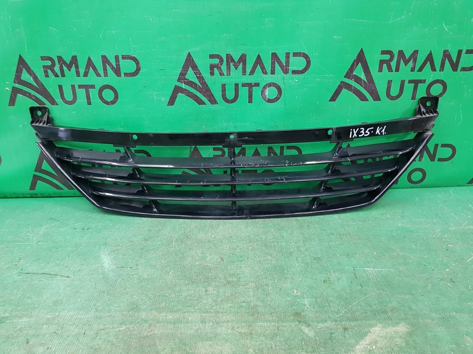 Решетка бампера HYUNDAI IX35 2010-2015