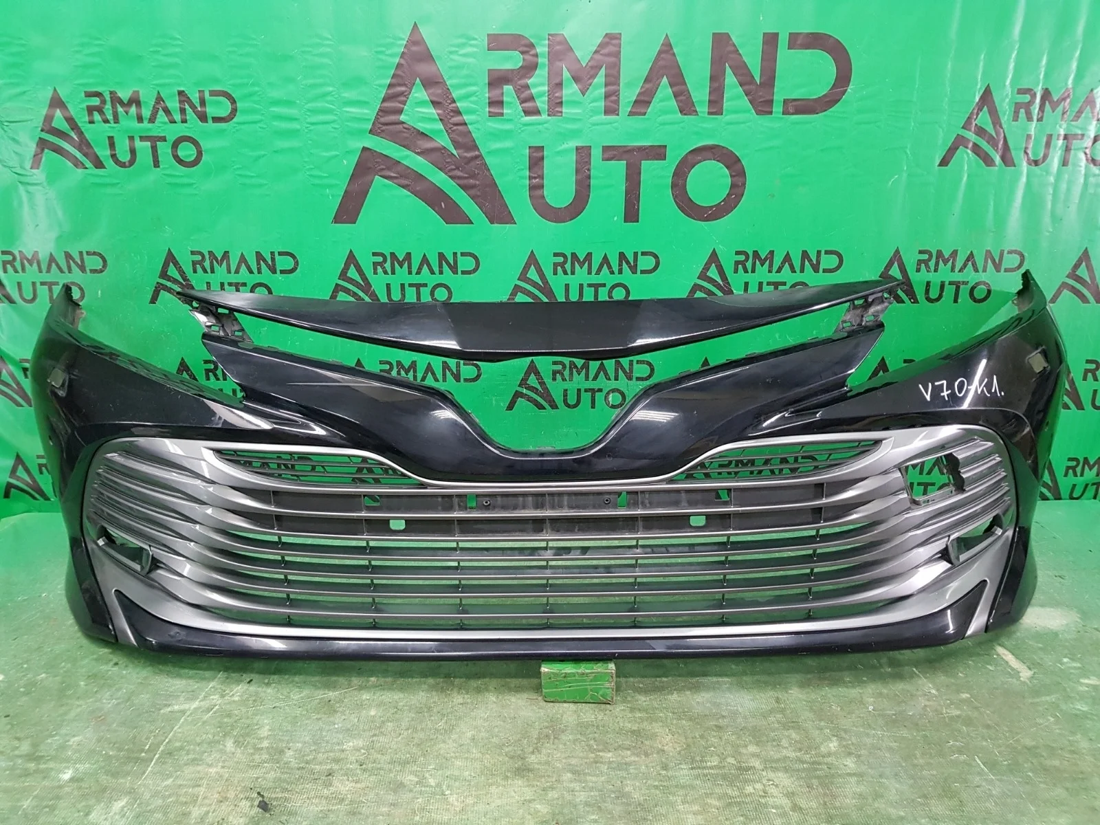 Бампер TOYOTA CAMRY 2017-2021 8 XV70