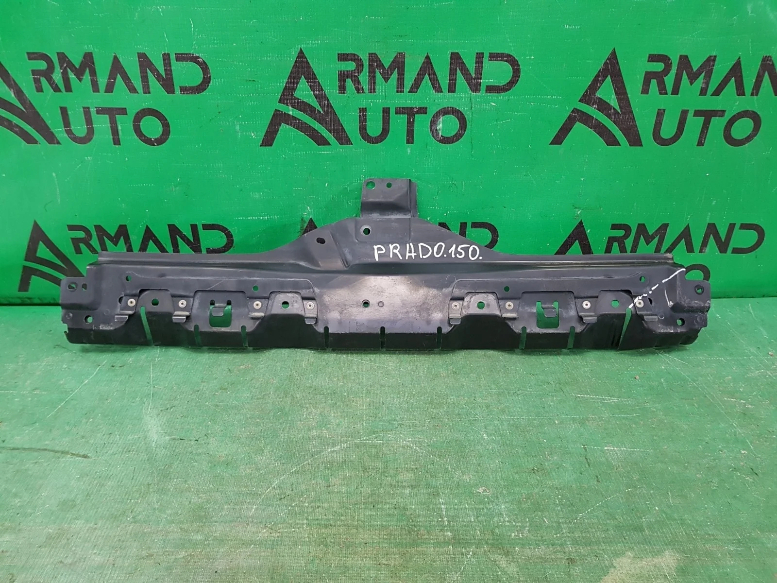 Панель передняя (суппорт радиатора) верхняя TOYOTA LAND CRUISER PRADO 2017-нв 150