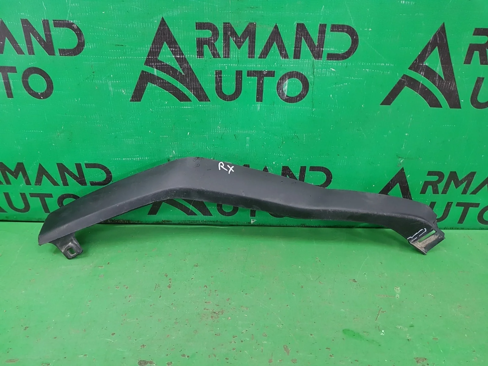 Накладка бампера LEXUS RX 2015-2019 4