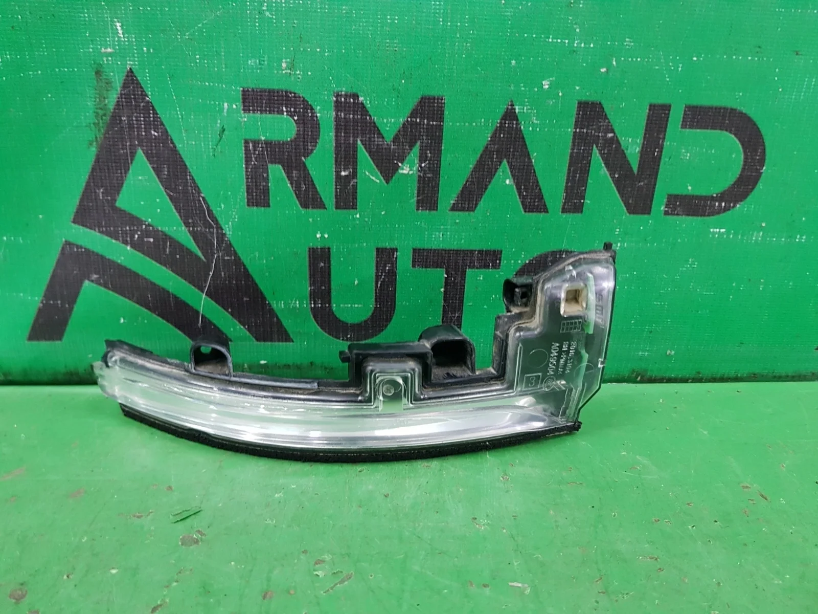 Повторитель поворота на зеркале LAND ROVER Range Evoque 2011-2015 L538