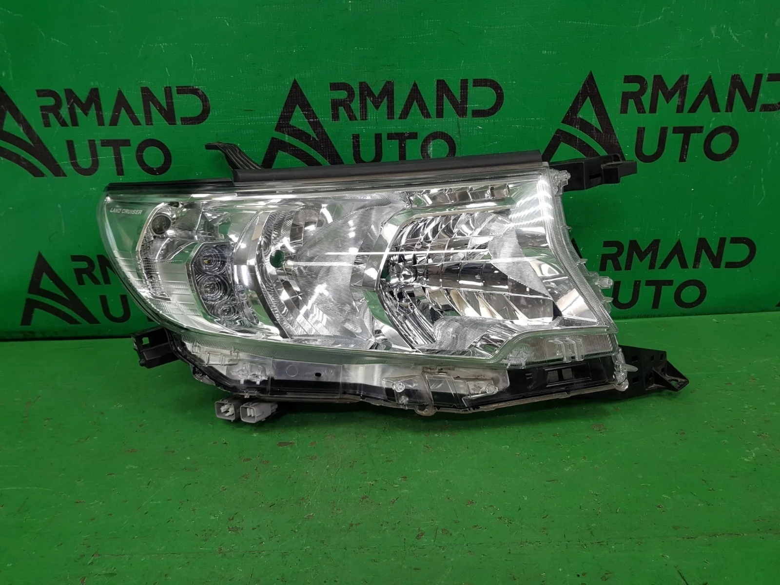 Фара TOYOTA LAND CRUISER PRADO 2017-нв 150