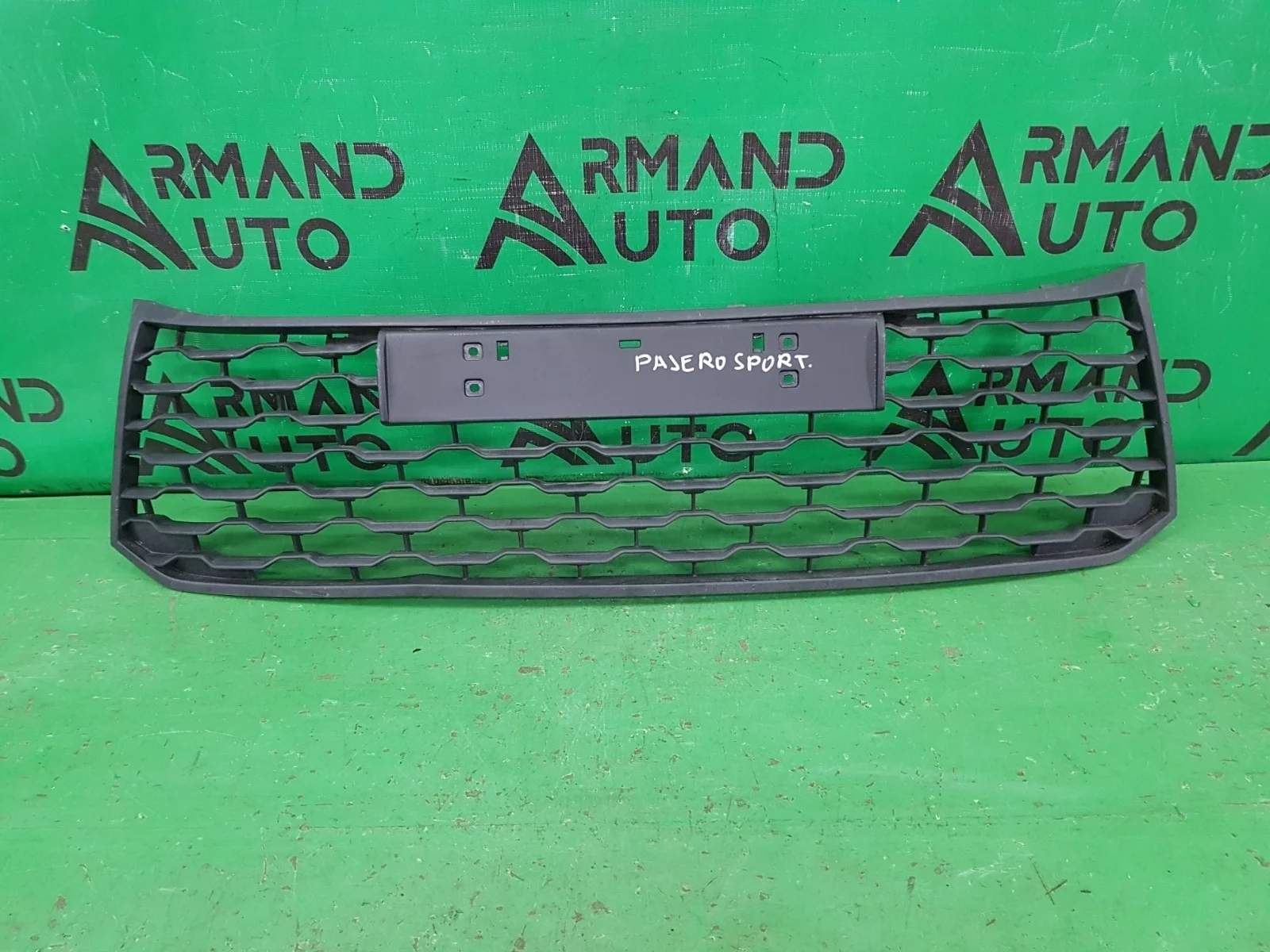 Решетка бампера MITSUBISHI PAJERO SPORT 2015-2021 3