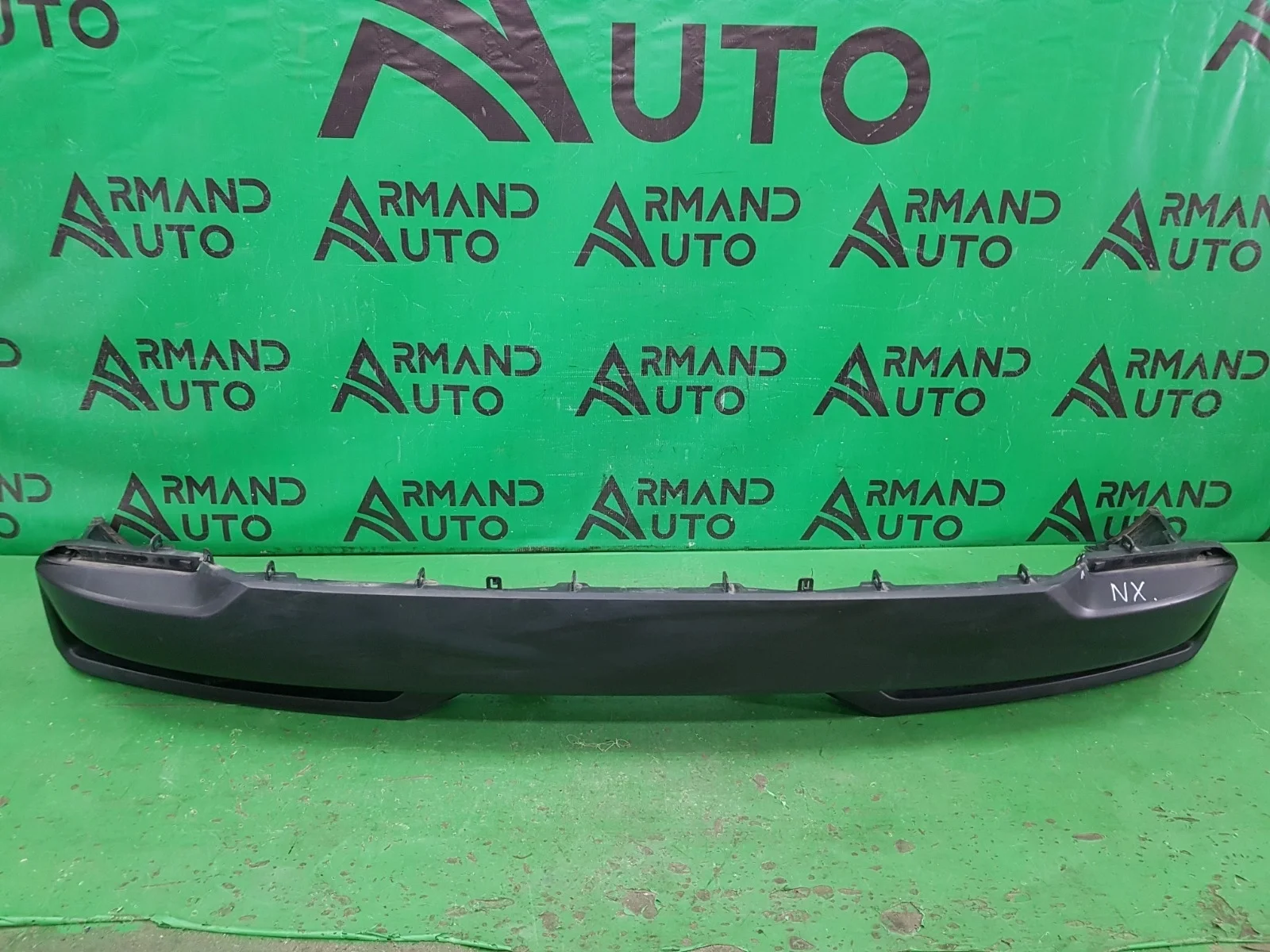 Юбка бампера LEXUS NX 2014-2017