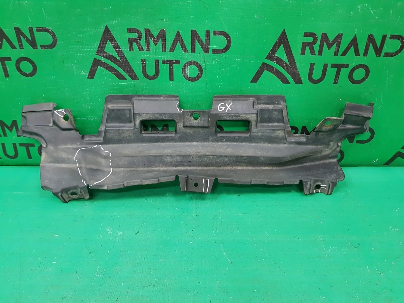 Пыльник бампера TOYOTA LAND CRUISER PRADO 2009-2013 150