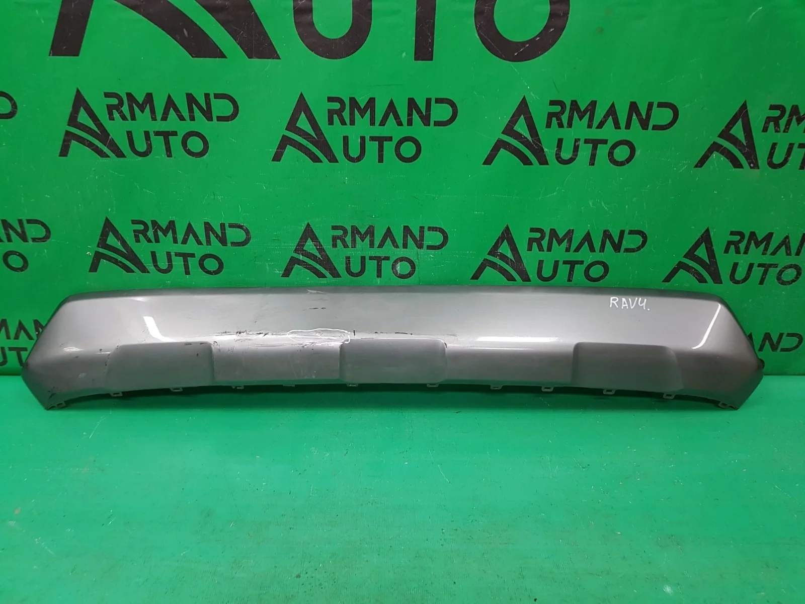 Накладка бампера TOYOTA RAV4 2018-нв 5 XA50