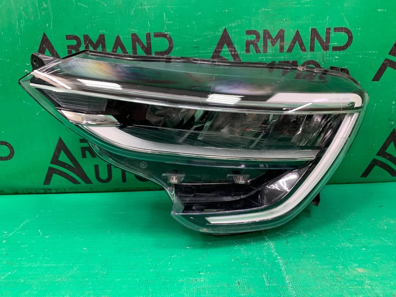 Фара RENAULT ARKANA 2019