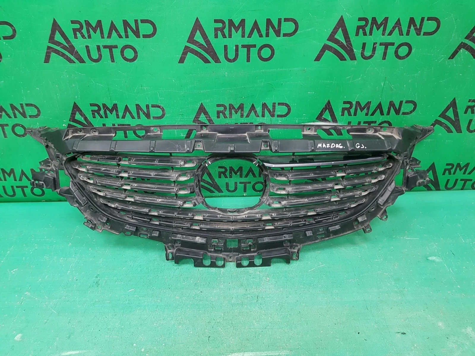 Решетка радиатора MAZDA 6 2015-2018 GJ рестайлинг