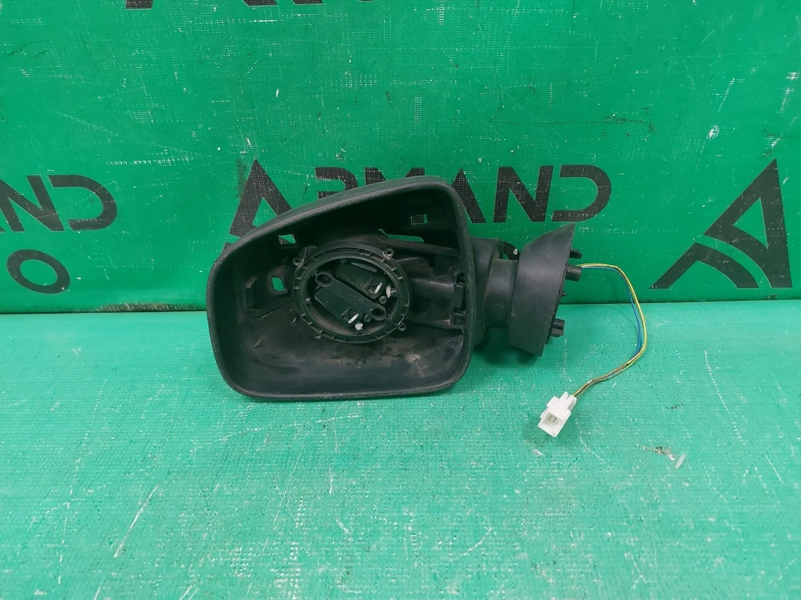 Зеркало RENAULT LOGAN 2004-2015