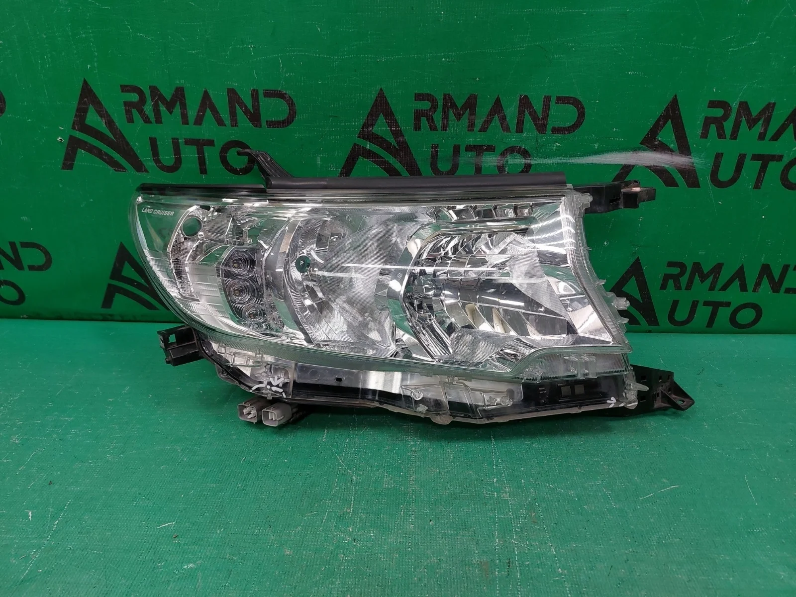 Фара TOYOTA LAND CRUISER PRADO 2017-нв 150