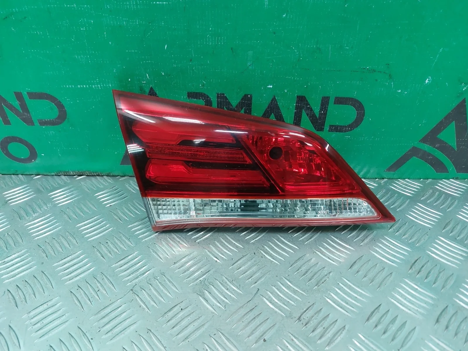 Фонарь внутренний HYUNDAI I40 2015-2019 DF