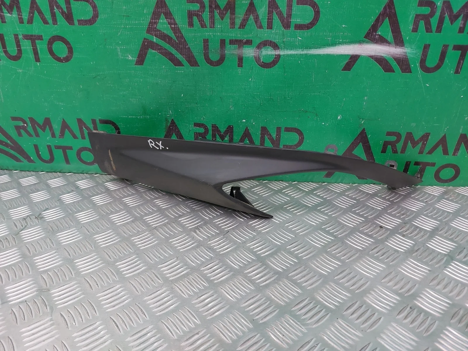 Накладка бампера нижняя LEXUS RX 2015-2019 4