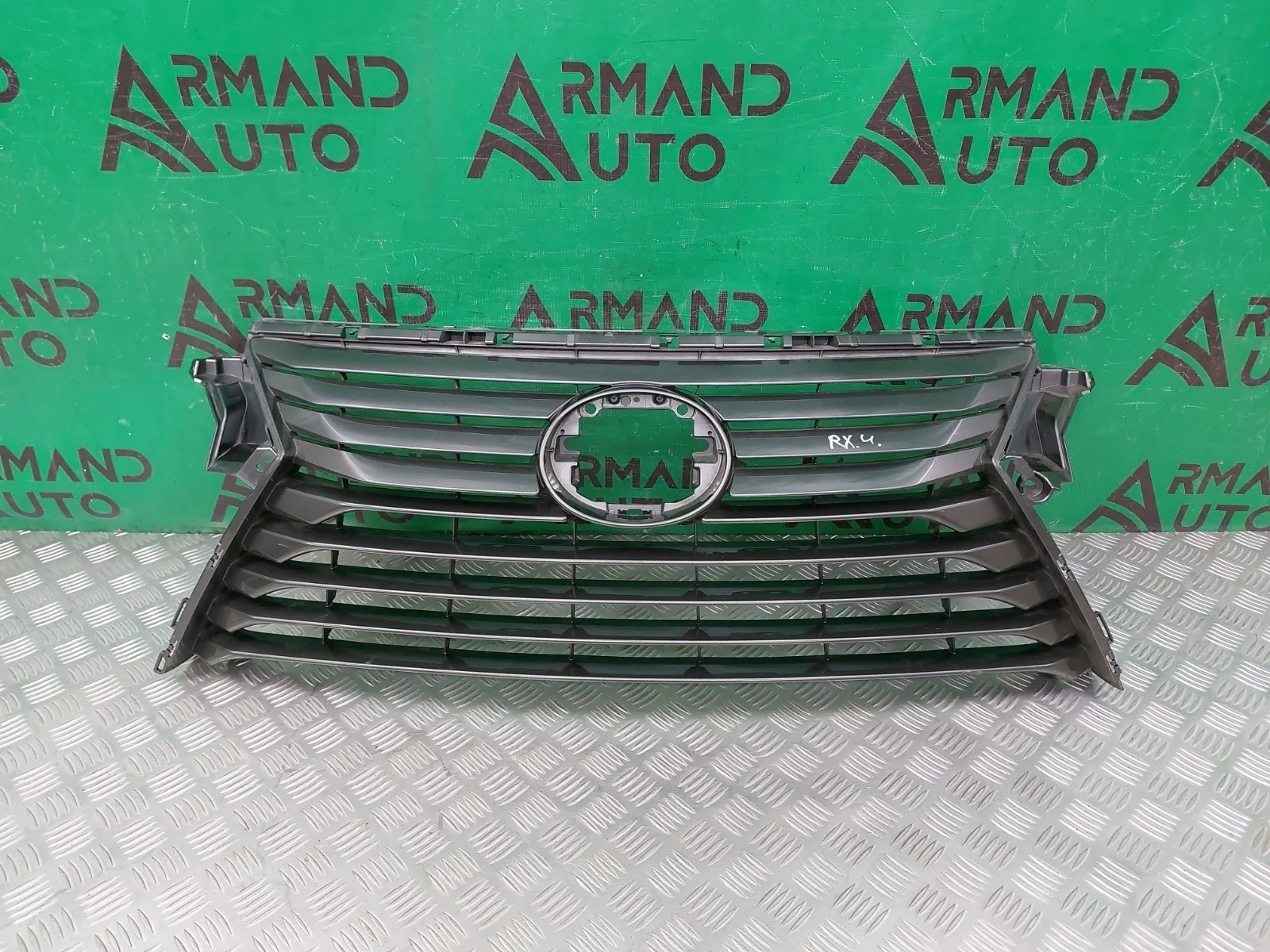 Решетка радиатора LEXUS RX 2015-2019 4