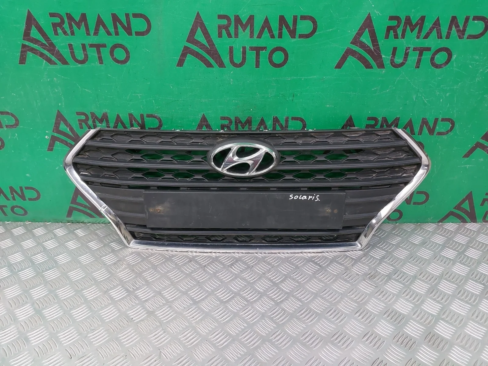 Решетка радиатора HYUNDAI SOLARIS 2017-2020