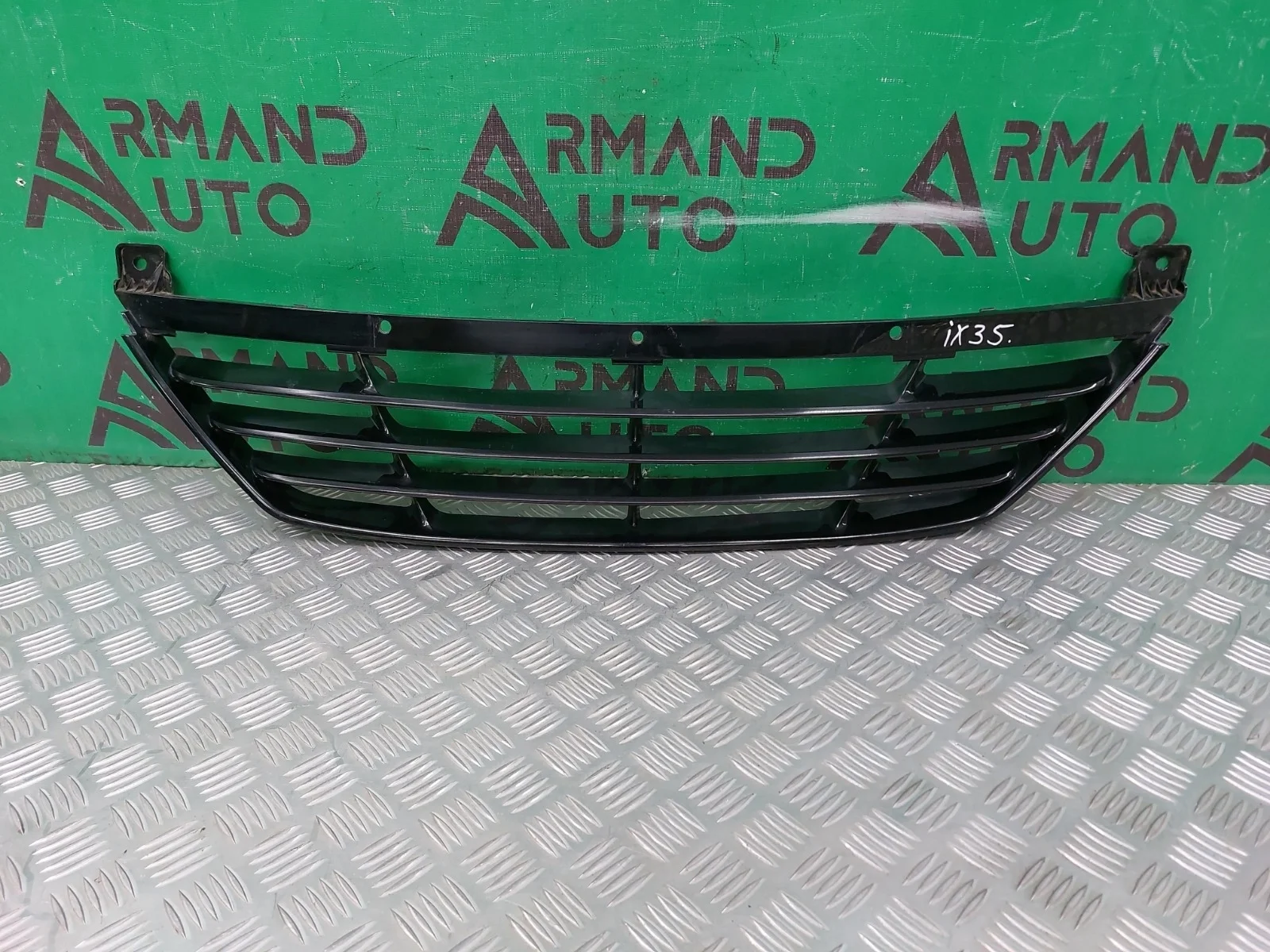 Решетка бампера HYUNDAI IX35 2010-2015