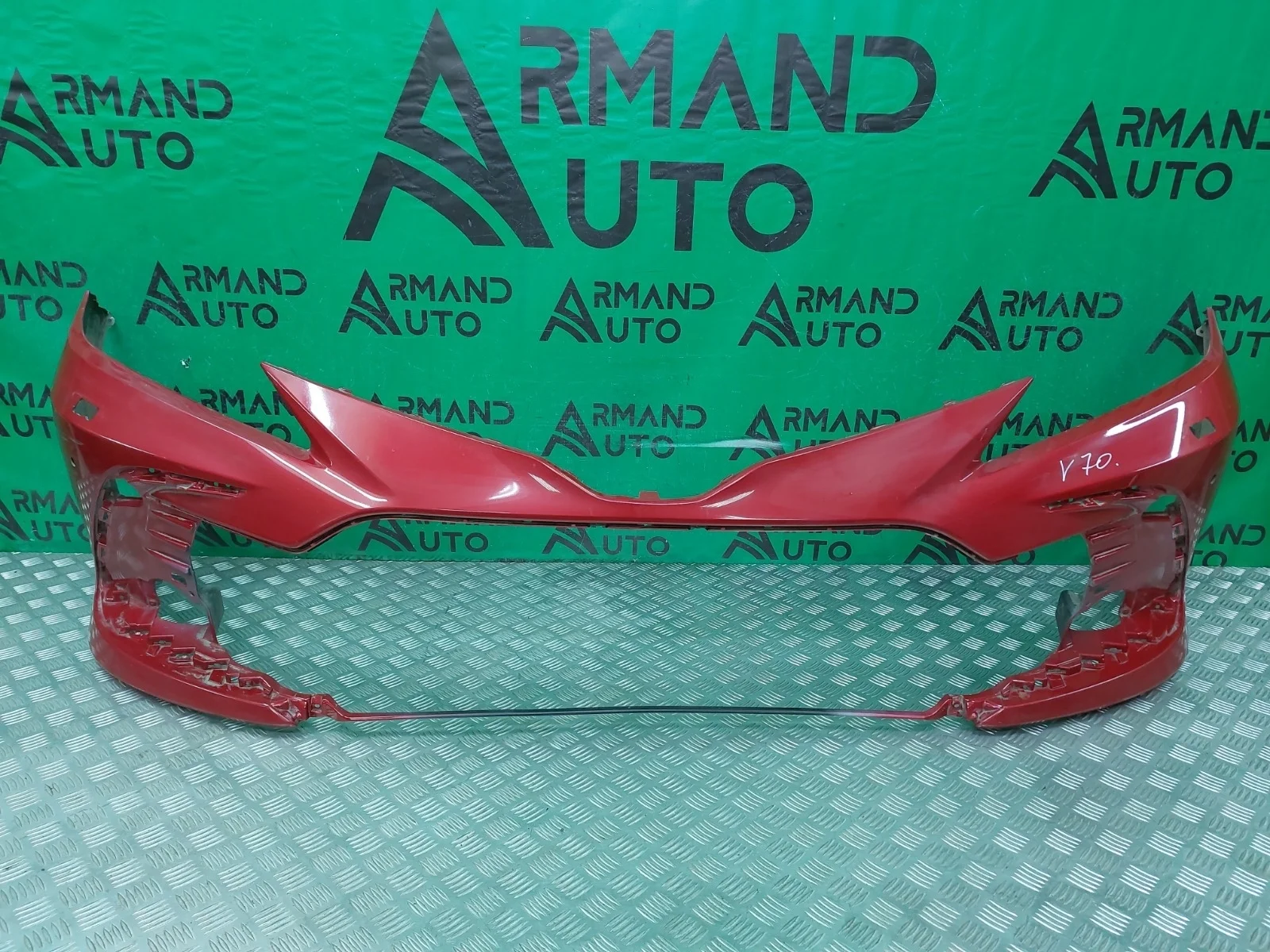 Бампер TOYOTA CAMRY 2020-нв 8 XV70