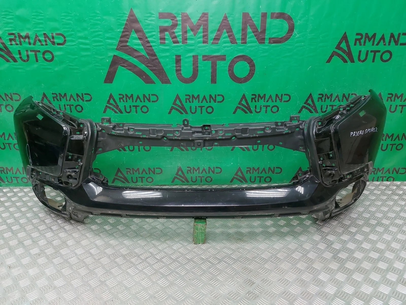 Бампер MITSUBISHI PAJERO SPORT 2015-2021 3