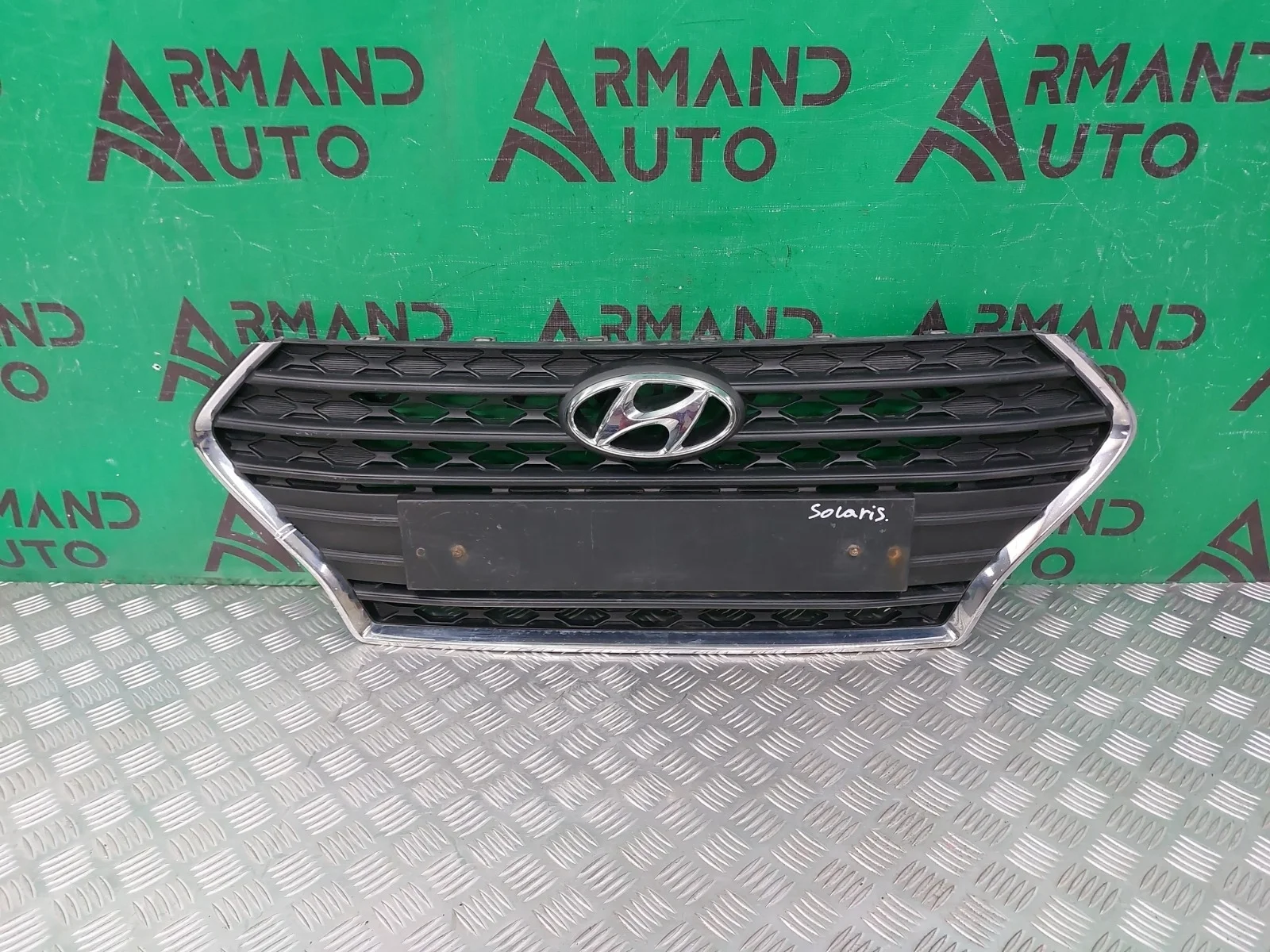 Решетка радиатора HYUNDAI SOLARIS 2017-2020