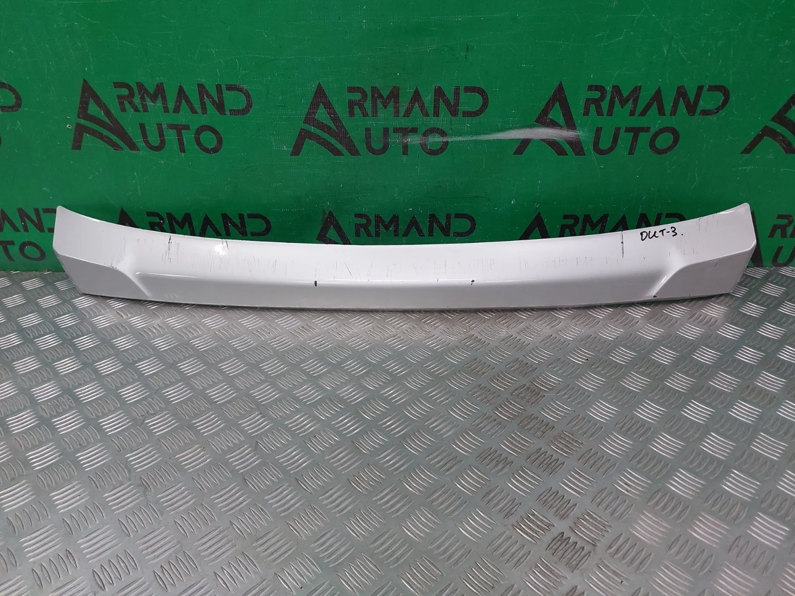 Накладка бампера нижняя MITSUBISHI OUTLANDER 2015-2018 3