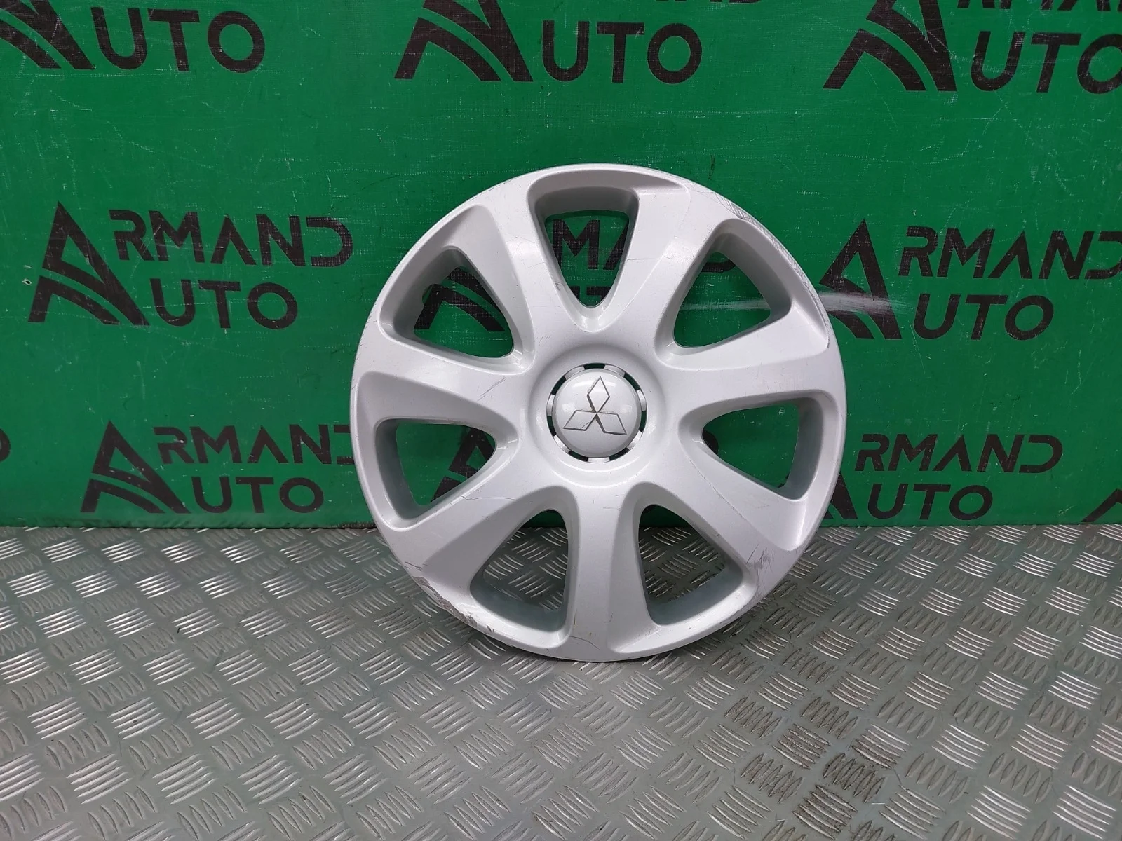 Колпак MITSUBISHI OUTLANDER 3