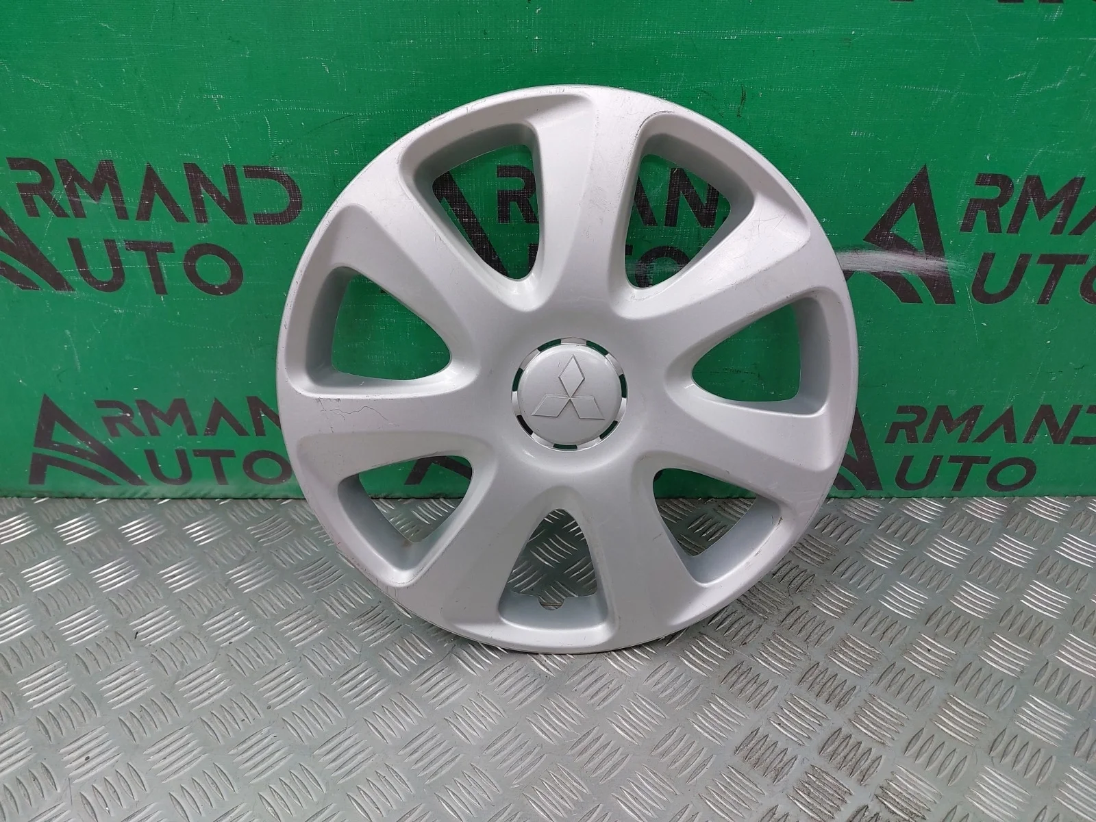 Колпак MITSUBISHI OUTLANDER 3