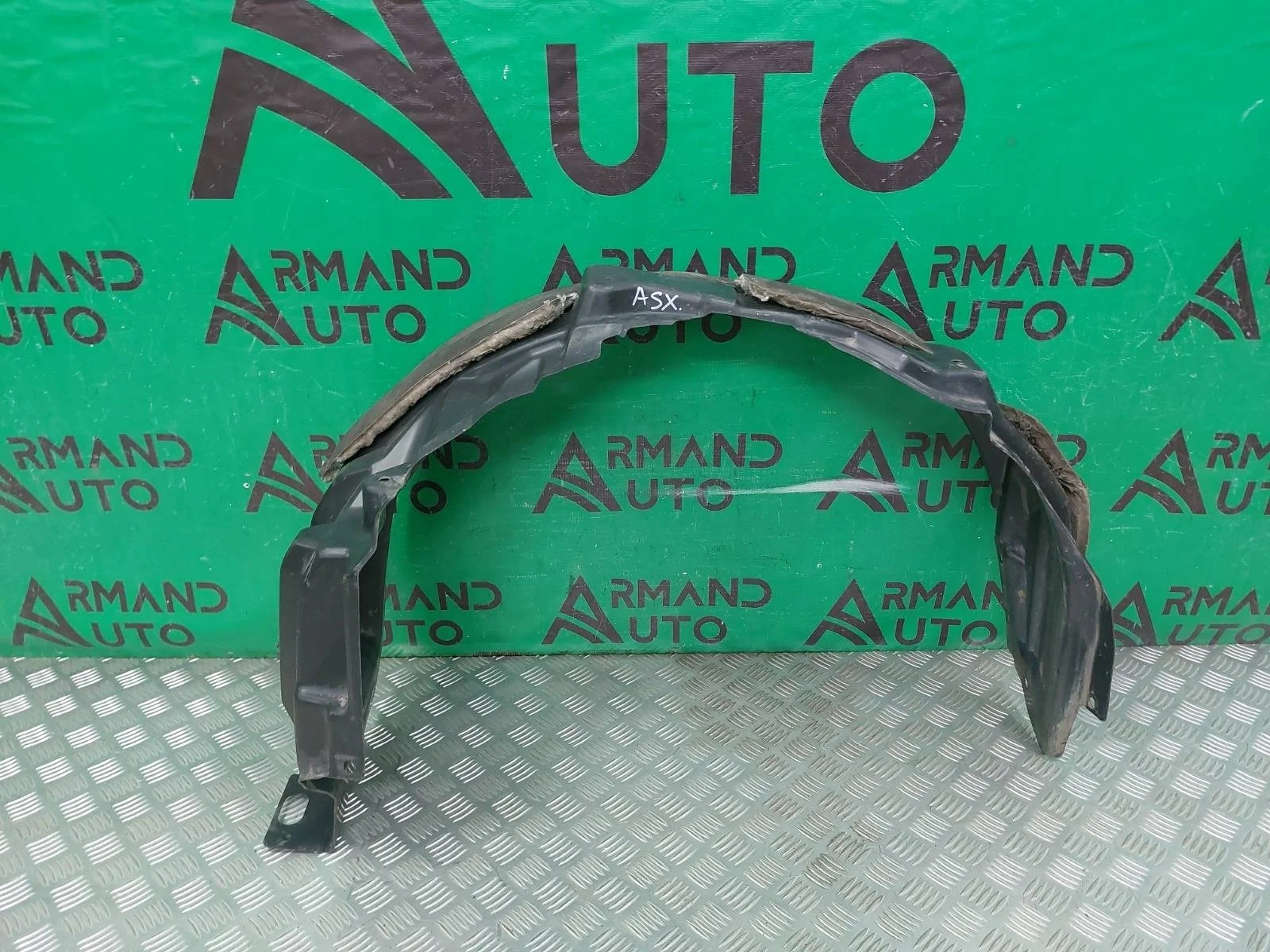 Подкрылок Mitsubishi ASX 2010-2020 GA0