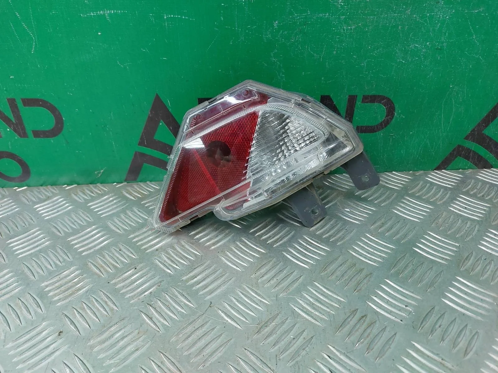 Фонарь противотуманный Toyota RAV4 2015-2019 CA40