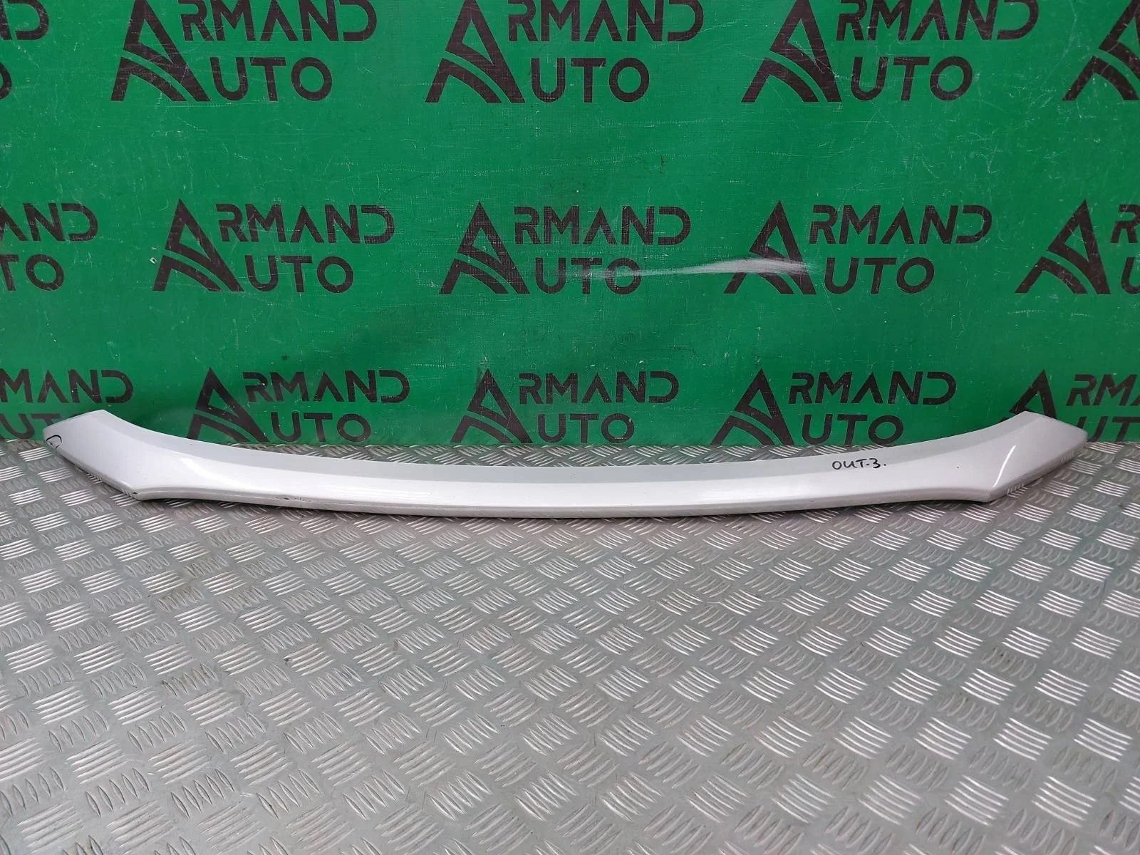 Накладка бампера нижняя Mitsubishi Outlander 2015-2018 3