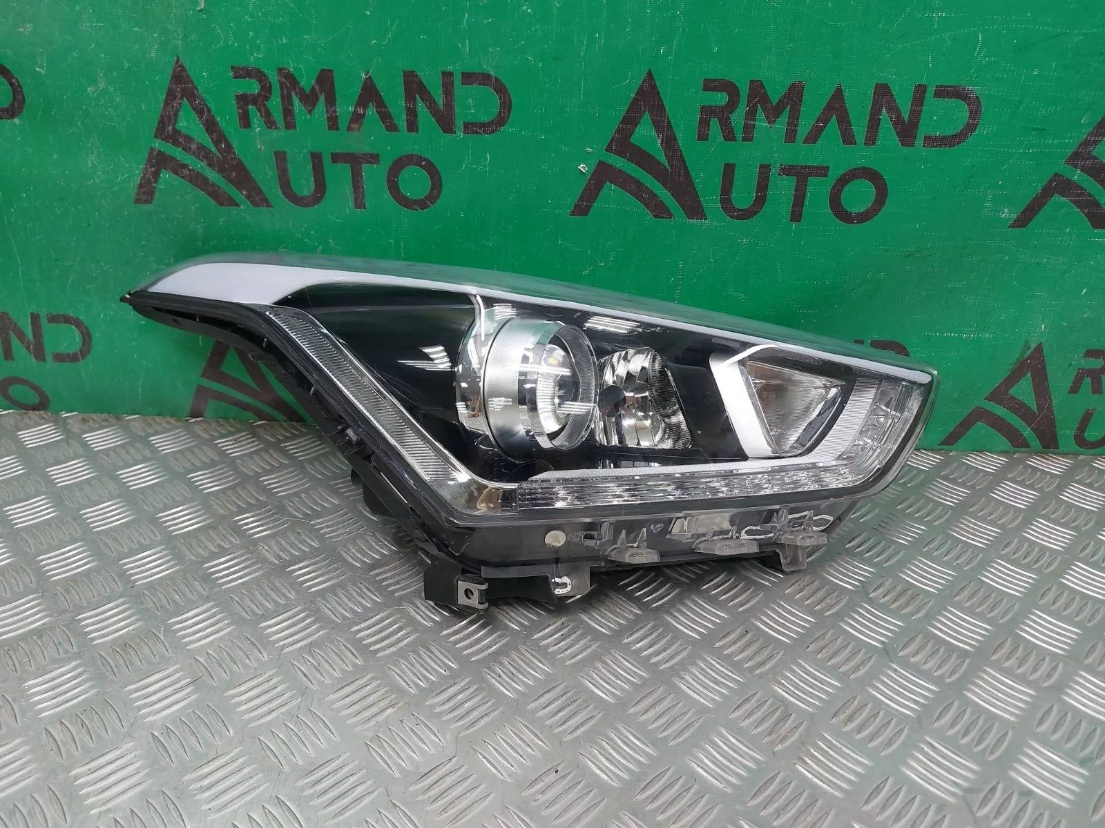 Фара Hyundai Creta 2016-2021