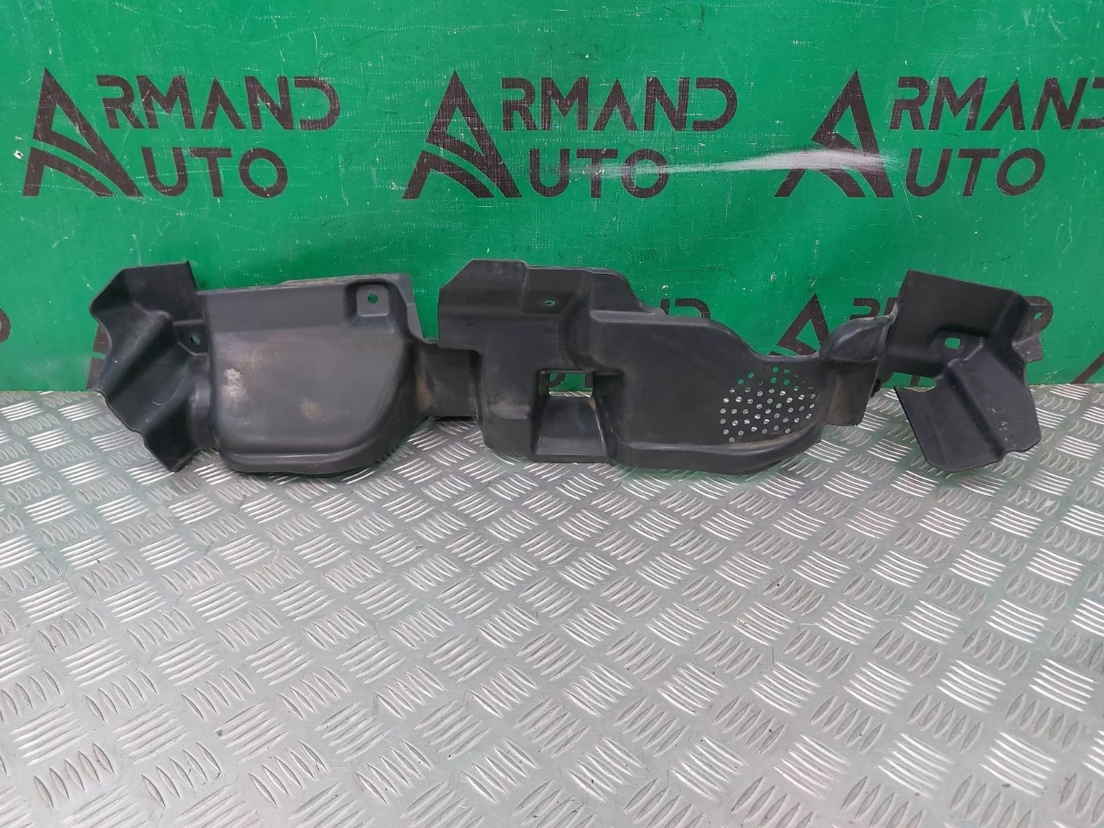 Дефлектор радиатора Mitsubishi ASX 2010-нв GA0