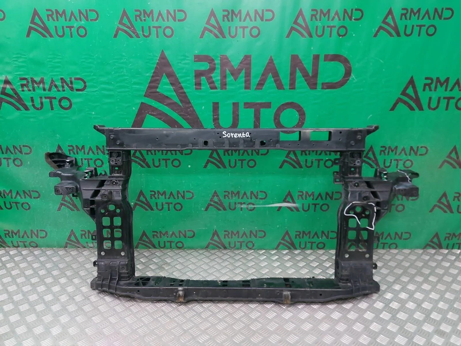Панель передняя (суппорт радиатора) KIA Sorento 2014-2020 3 Prime UM