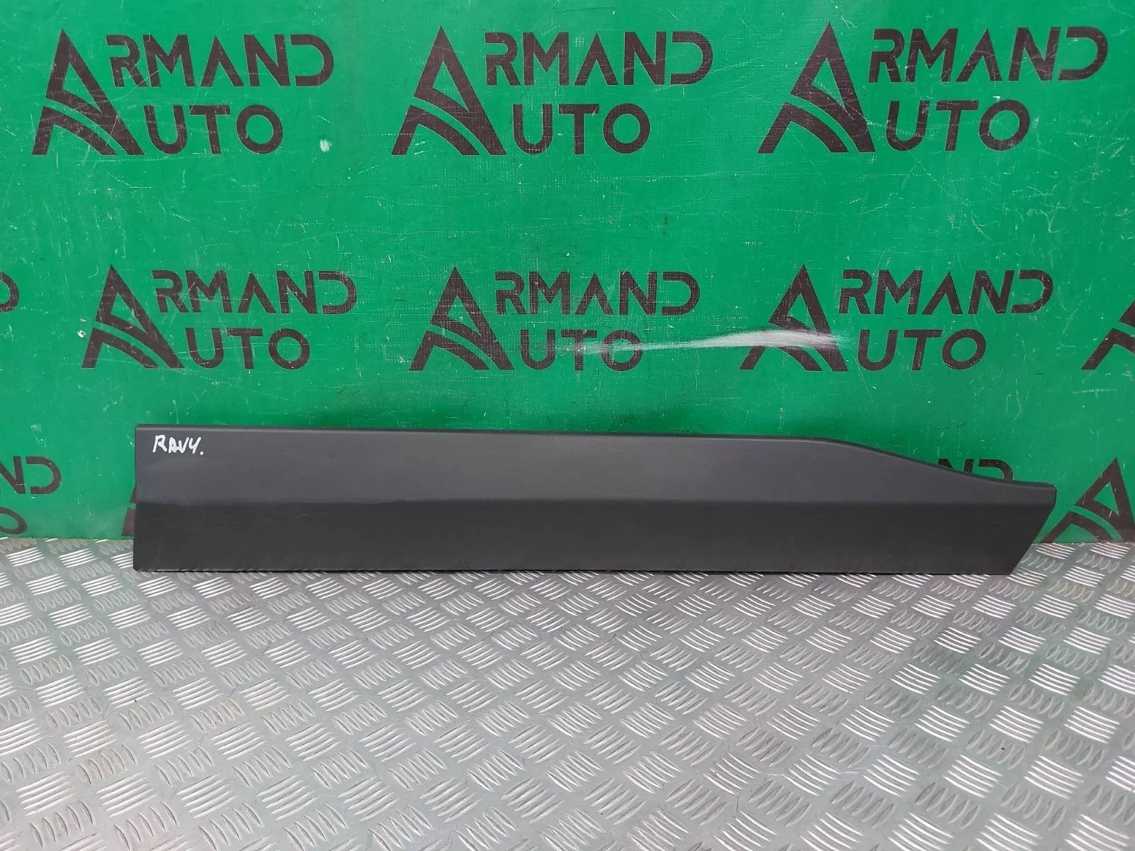 Молдинг двери Toyota RAV4 2018-нв 5 XA50