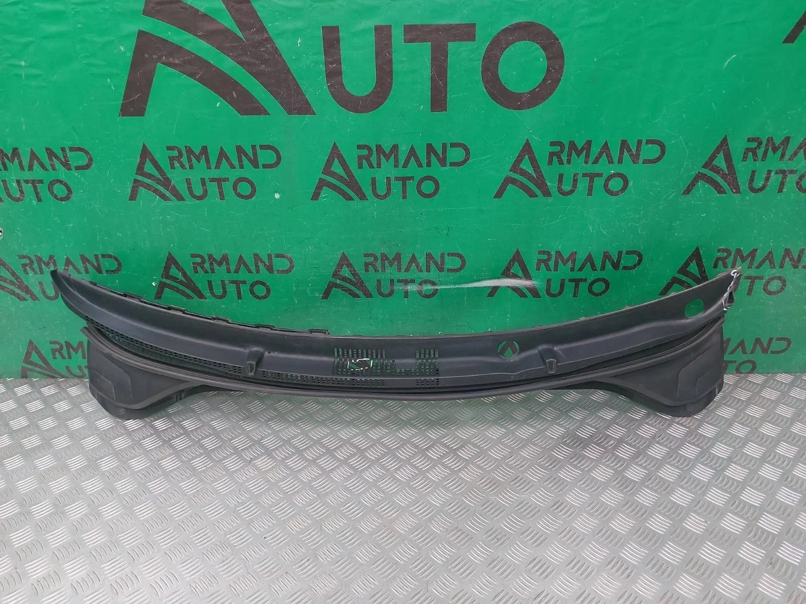 Жабо Hyundai Solaris 2017-нв