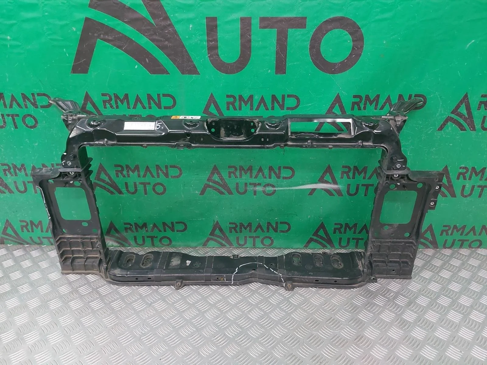 Панель передняя (суппорт радиатора) Hyundai I30 2011-2017 GD