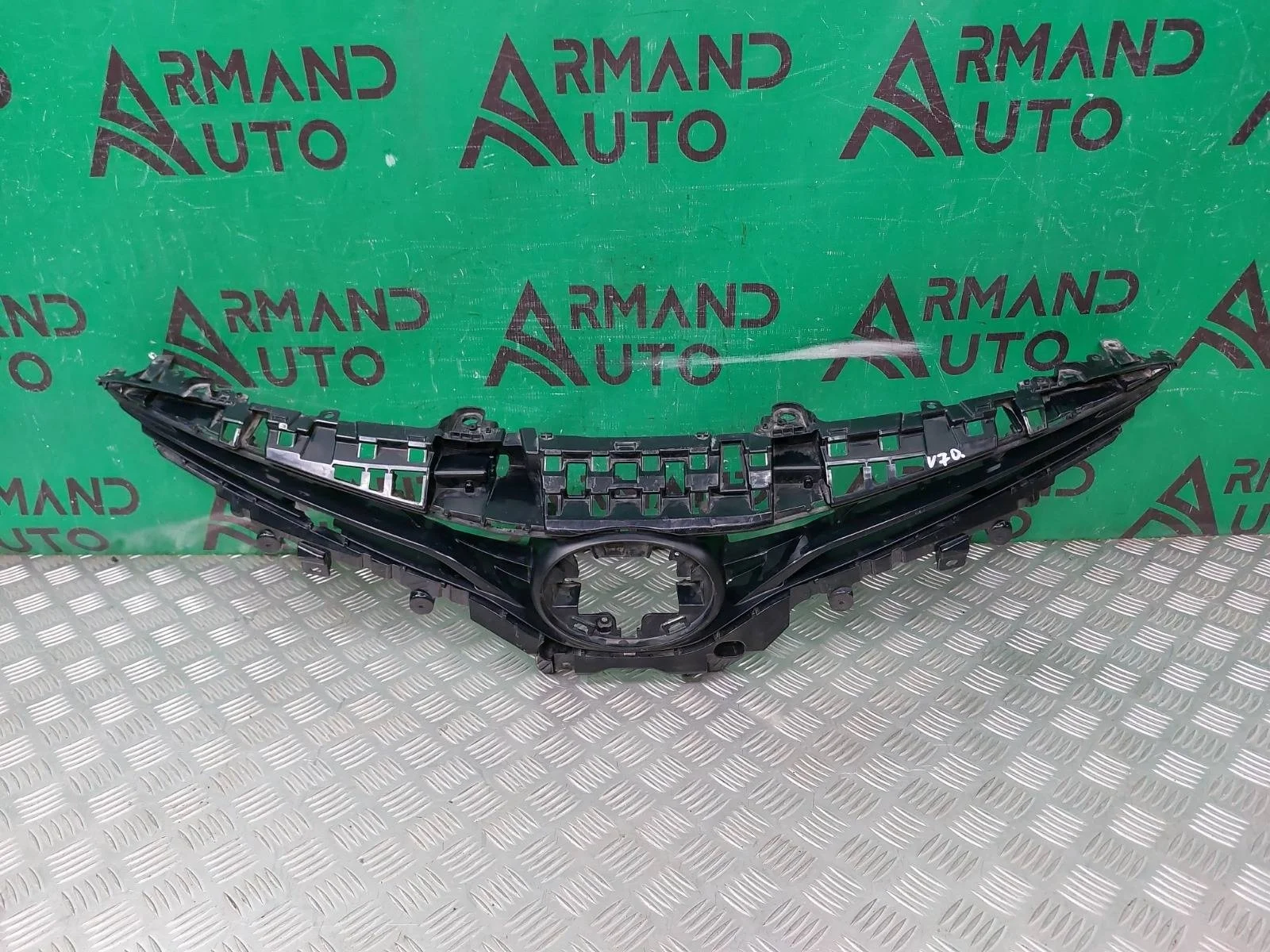 Решетка радиатора Toyota Camry 2020-нв 8 XV70