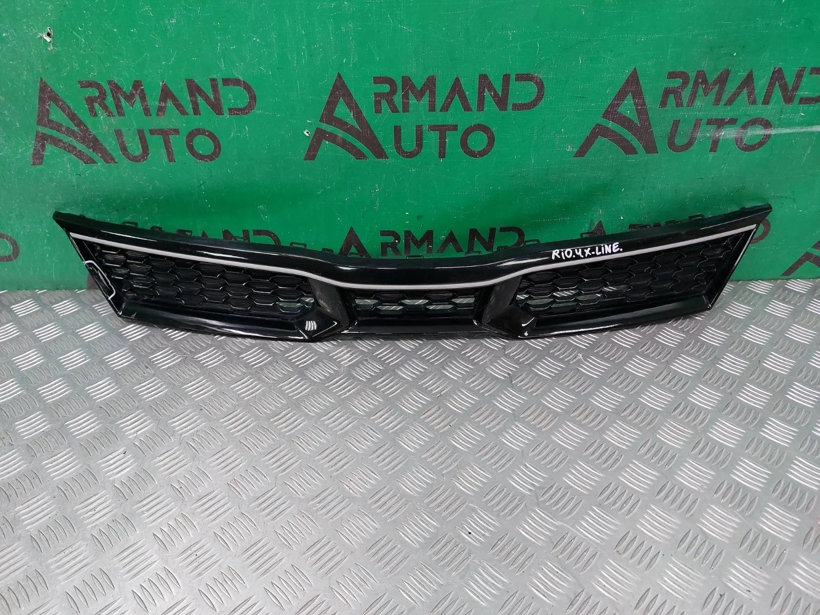 Решетка радиатора KIA Rio 2020-нв 4 FB