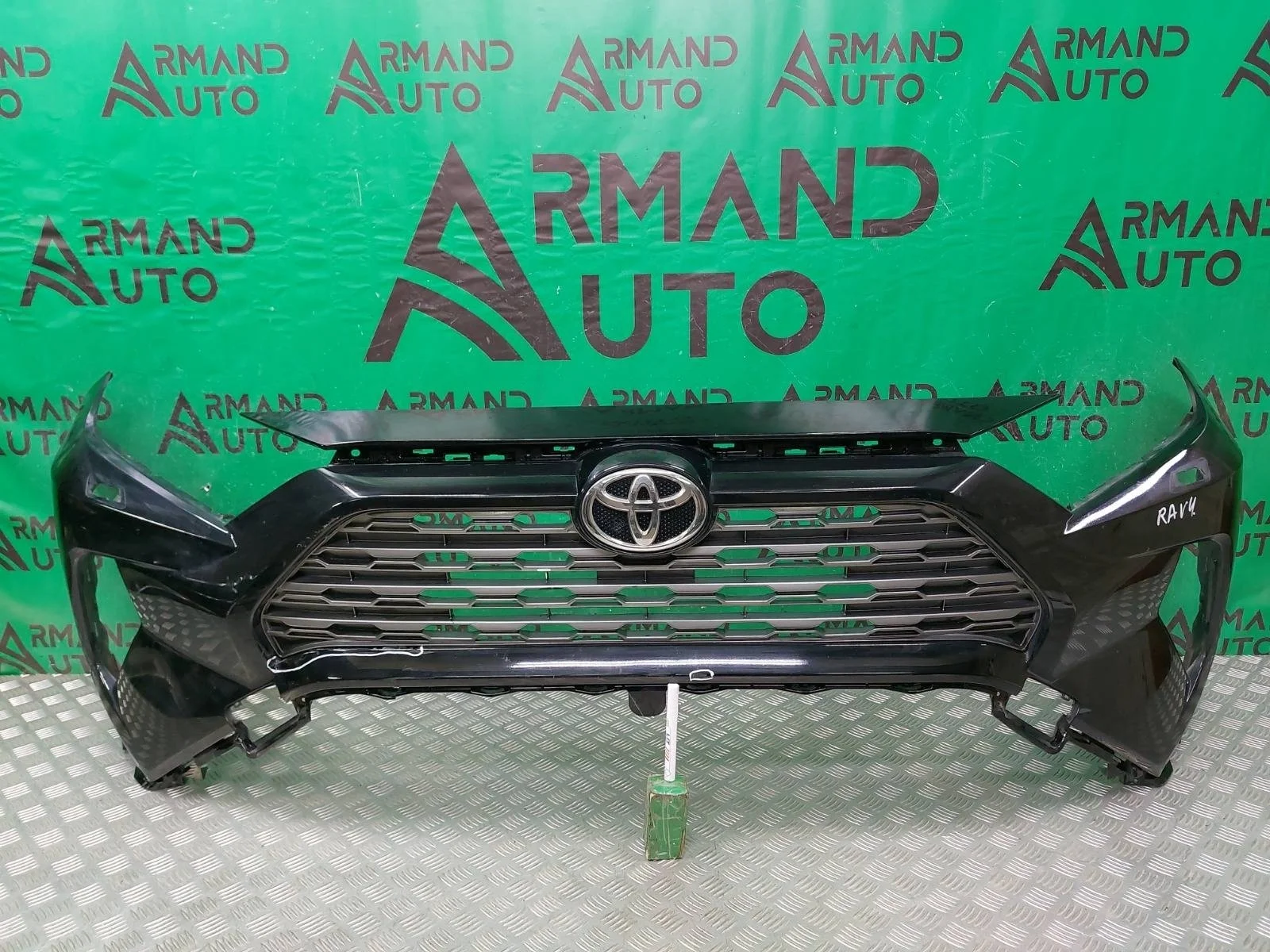 Бампер Toyota RAV4 2018-нв 5 XA50