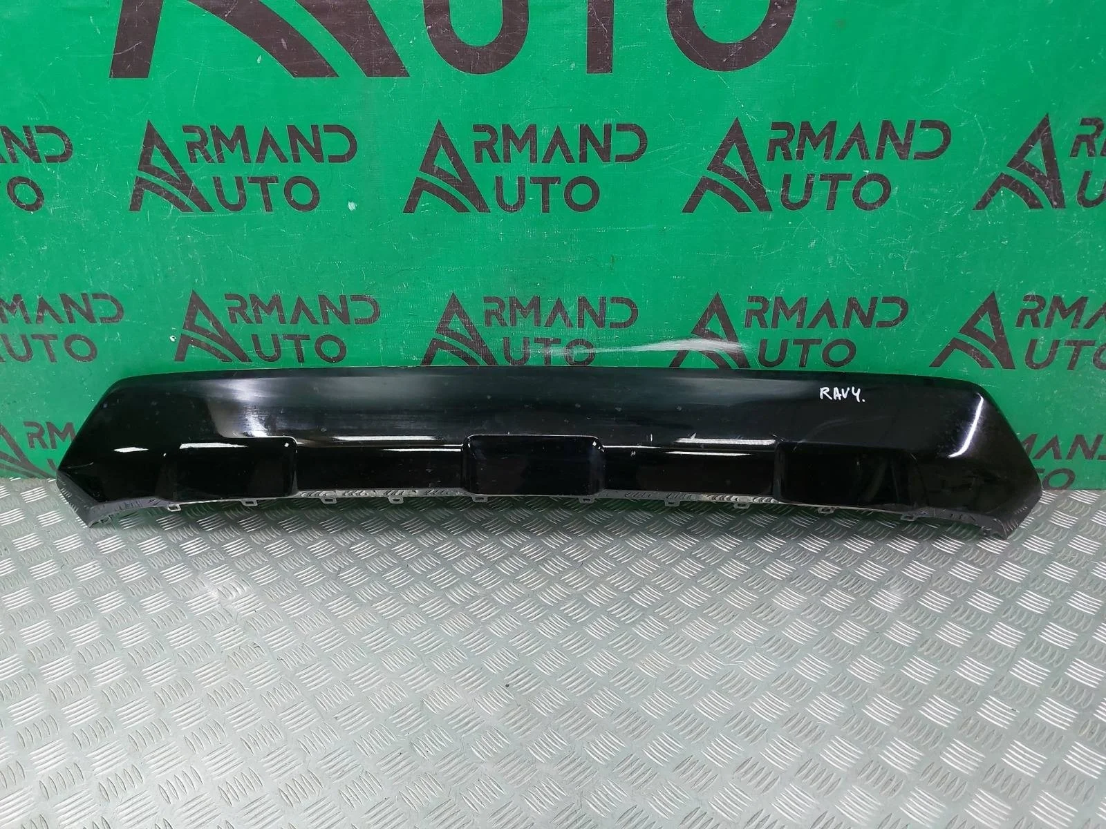 Накладка бампера Toyota RAV4 2018-нв 5 XA50