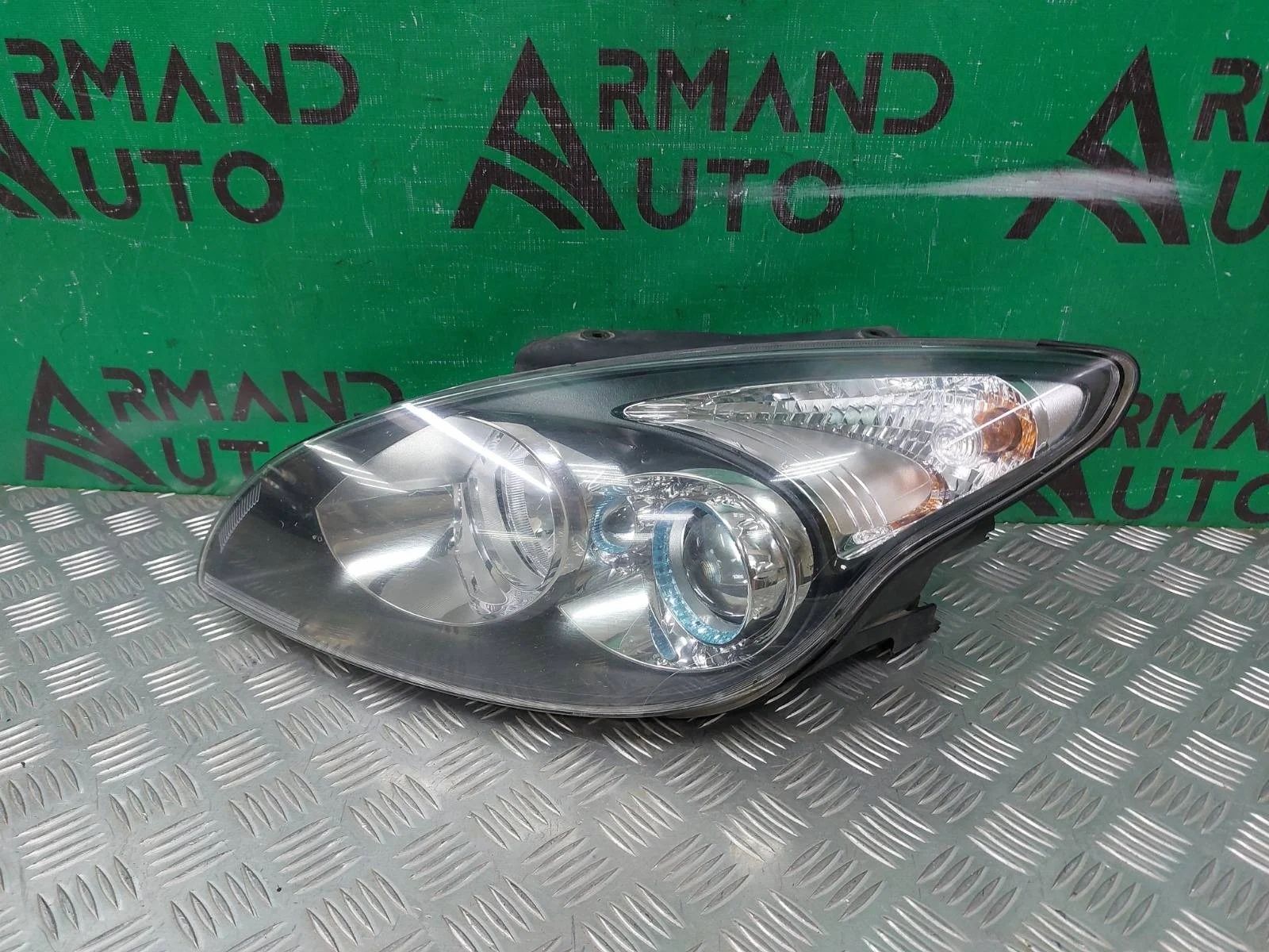 Фара Hyundai I30 2007-2012 FD