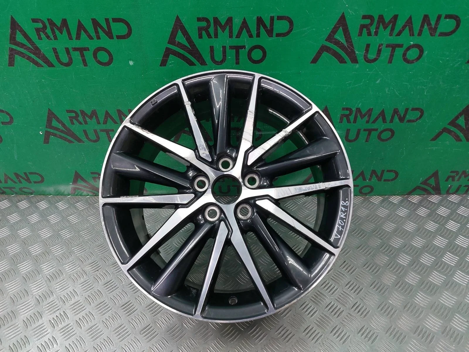 Диск колесный r18 Toyota Camry XV70