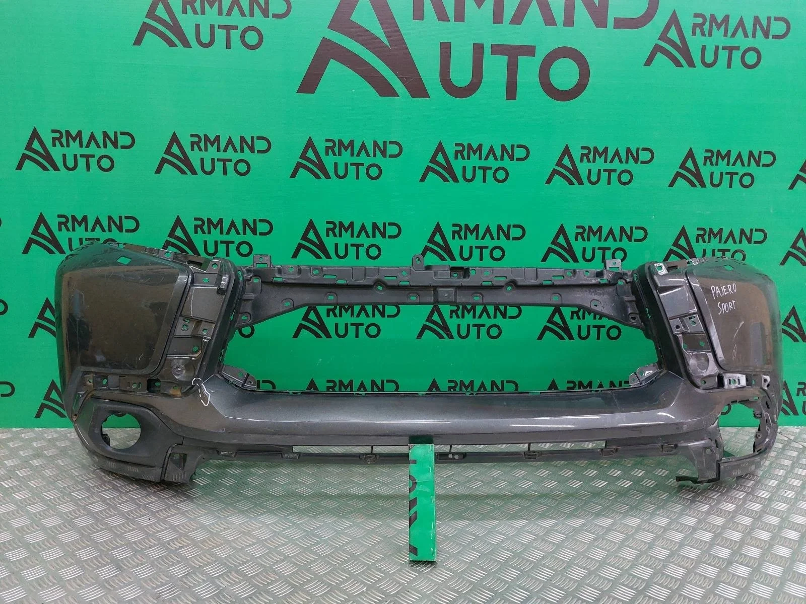 Бампер MItsubishi Pajero Sport 2015-2021 3